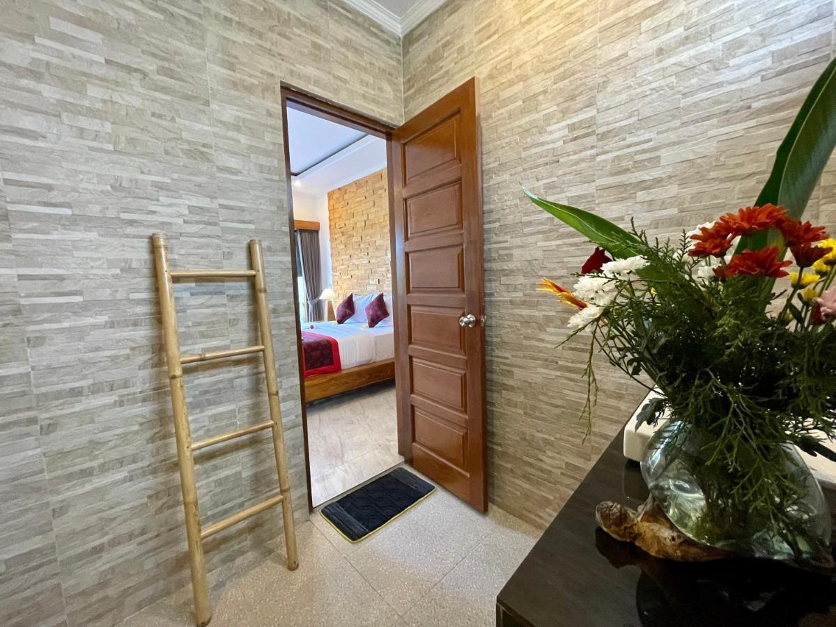 Sari Murni Ubud  Luaran gambar